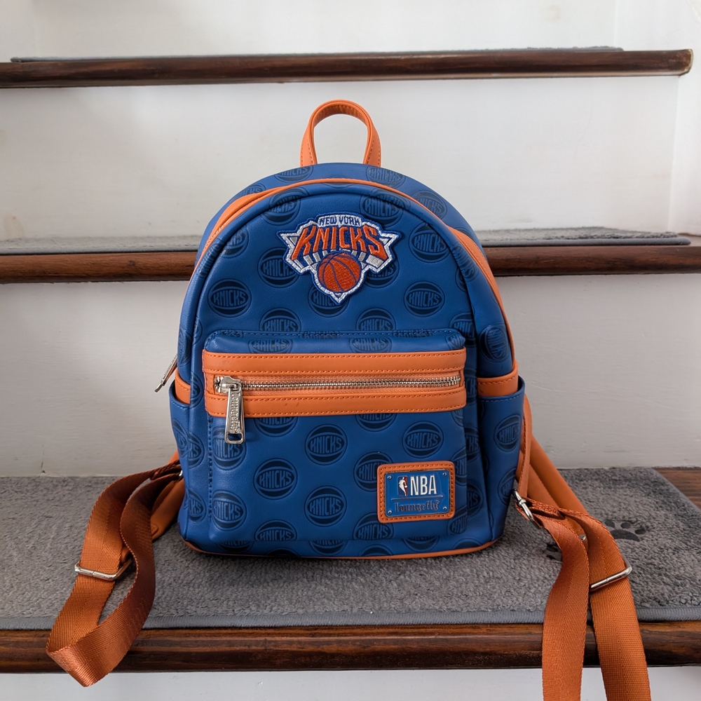 NBA X KNICKS LOUNGEFLY Backpack NWOT